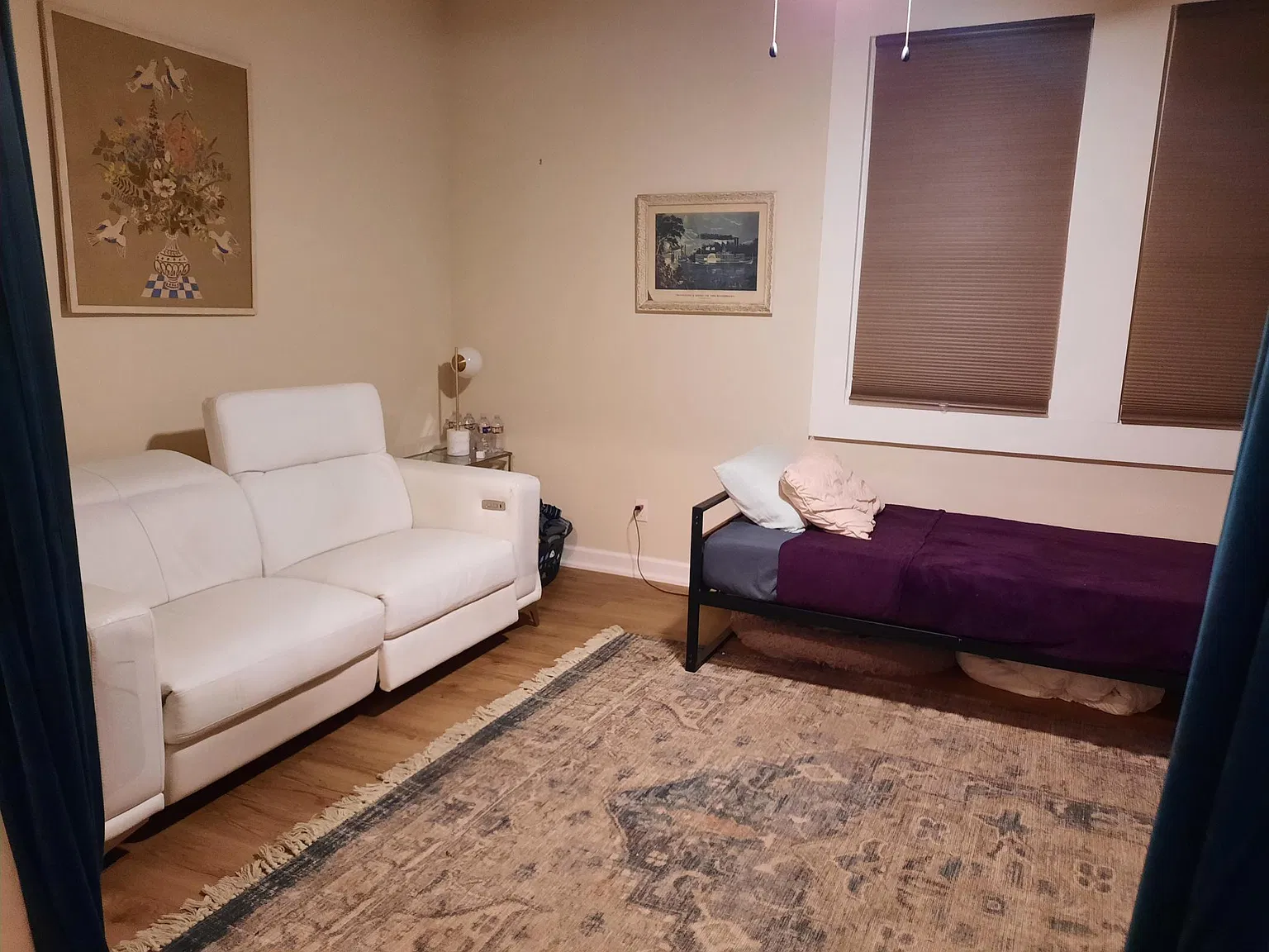 2 bed, 1100 sqft, $1,600 — Photo 3