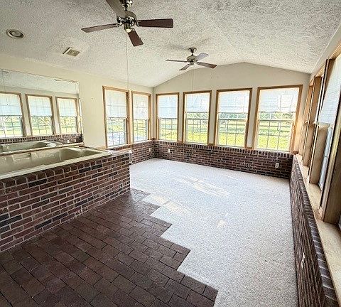5th image of 6213 Strawberry Plains Pike