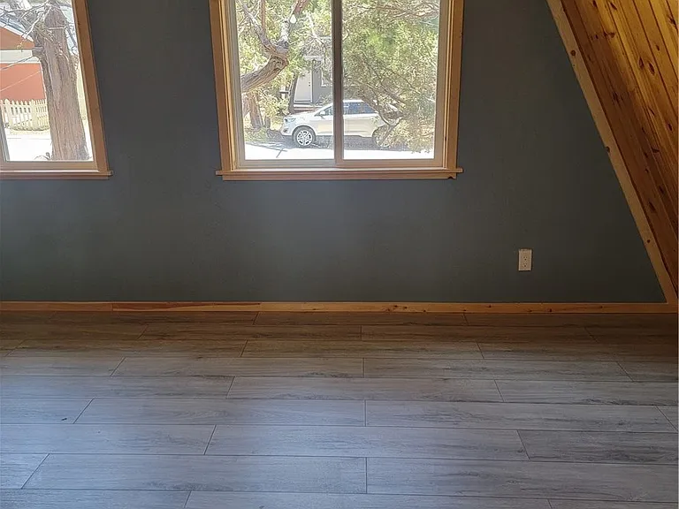 221 Imperial Ave — Photo 15