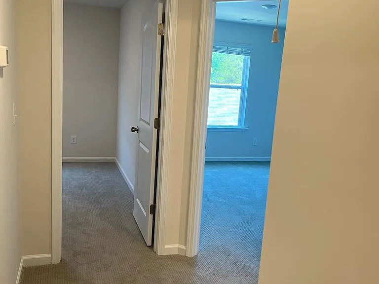 310 Sagecroft Ln — Photo 16