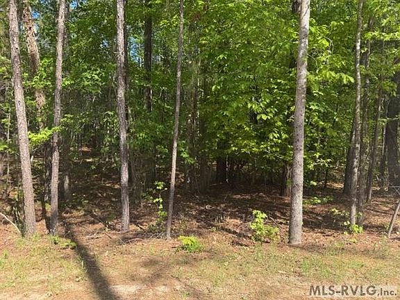 2nd image of 16-18 Shadow Brook Shores Dr