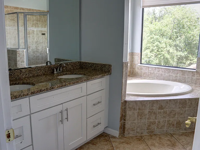 8223 Dunham Station Dr — Photo 29