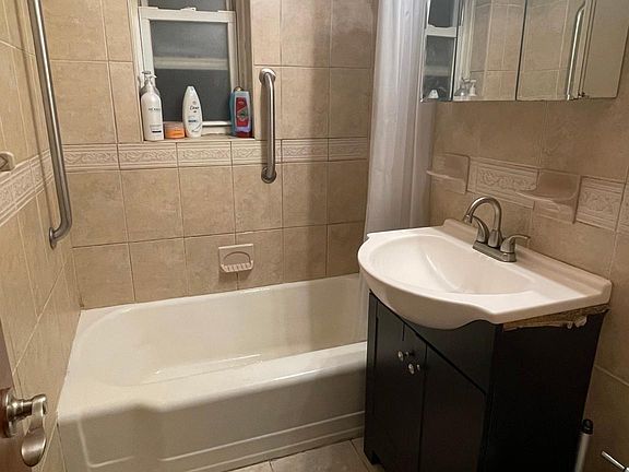 5th image of 1379 E 72nd St