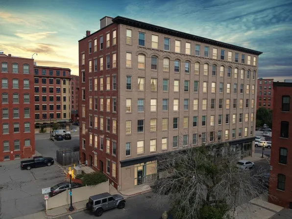 21 Wingate St APT 302, Haverhill, MA 01832