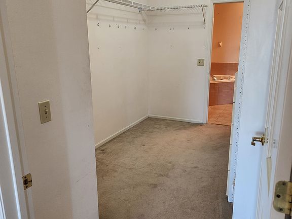Closet and pass from the bedroom to bathroom area. Carpet and painting is on the way.
