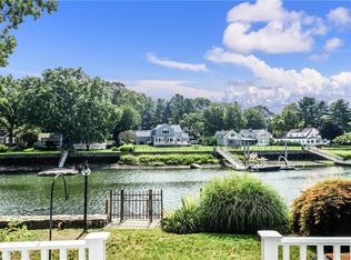 575 Lawn Ter, Mamaroneck, NY 10543