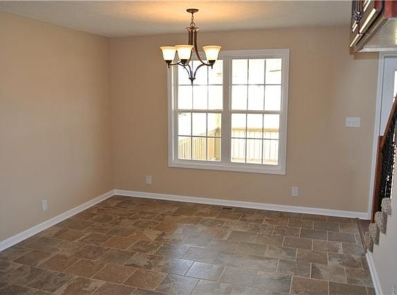 5th image of 162 Fox Xing Lot 162