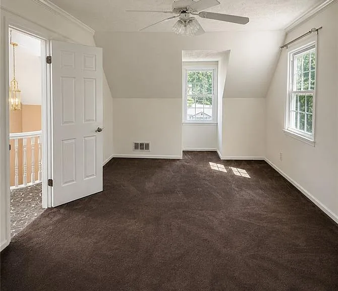 4225 Friar Tuck Ln — Photo 16