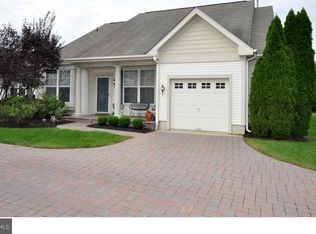 4 Impatiens Ct, Marlton, NJ 08053