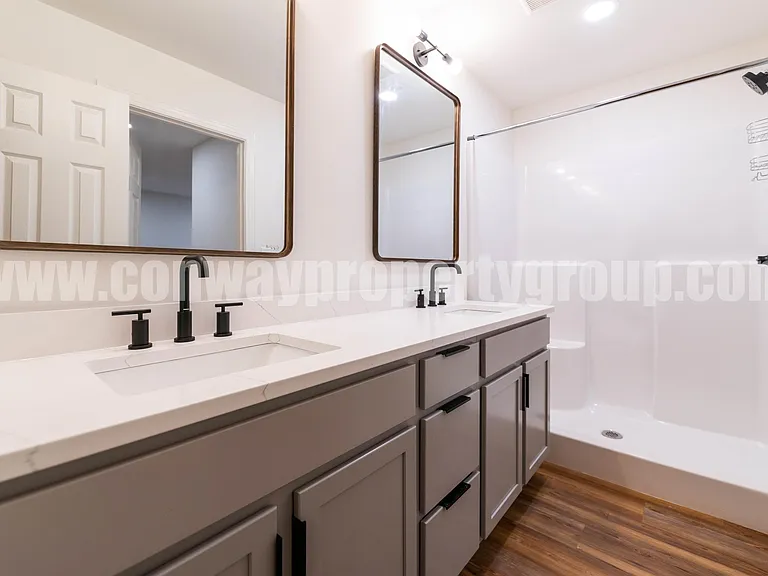 1948 Cambridge Village Dr — Photo 12