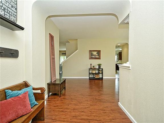 4th image of 317 Cedar Lake Blvd
