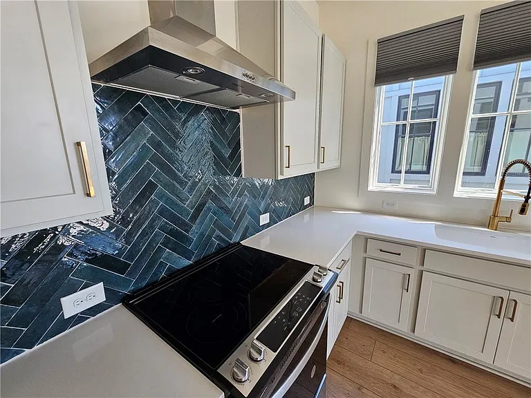 1294 Longreen Ter NW #2 — Photo 15
