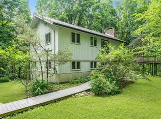 900 Old Albany Post Rd, Garrison, NY 10524