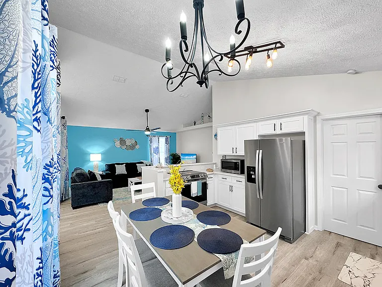 11720 Seashore Ln — Photo 10