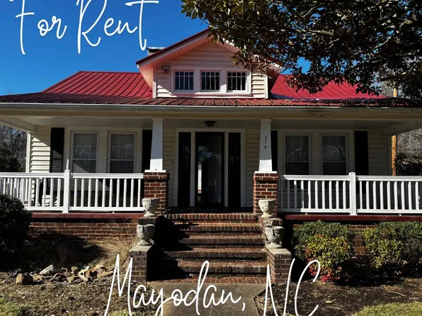 216 N 5th Ave, Mayodan, NC 27027