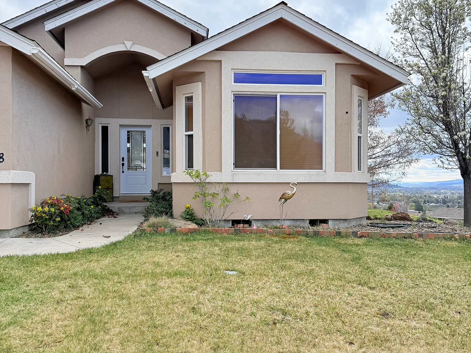 Benchwood Ave, Klamath Falls — Photo 1