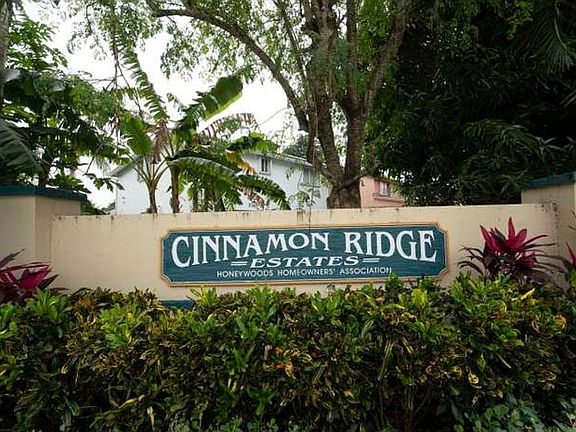 3rd image of 1431 SW 87th Way