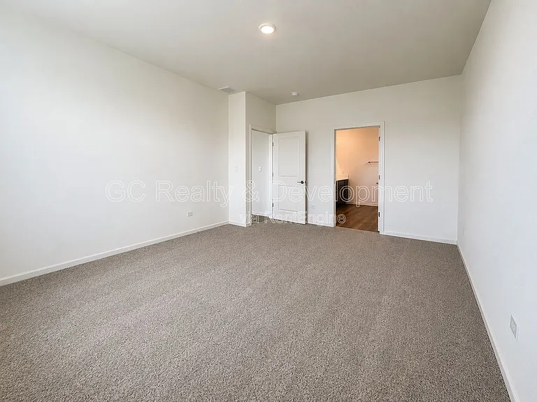 14729 S Greenbriar Dr — Photo 16