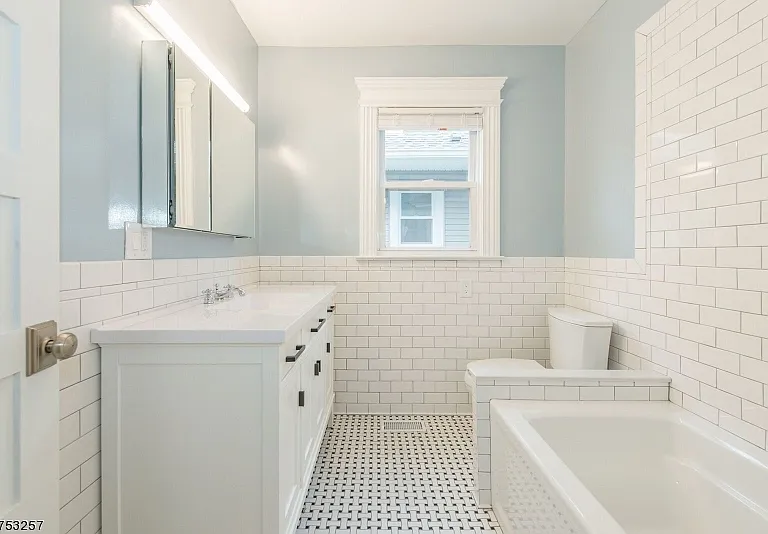 34 N Willow St #2 — Photo 13