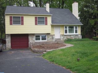 211 Cornwall Dr, Chalfont, PA