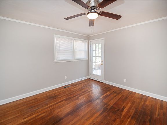 5th image of 821 Magness Dr