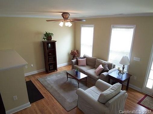 5th image of 337 Park Square Pl #12