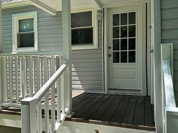 2nd image of 1182 Duncan Dr