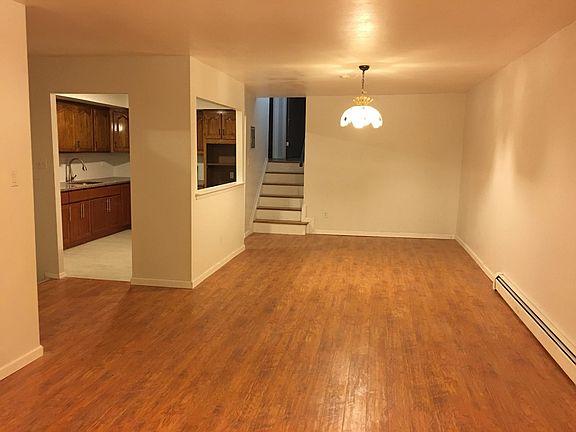 3rd image of 2416 Cropsey Ave