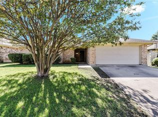 3937 Singleleaf Ln, Fort Worth, TX 76133