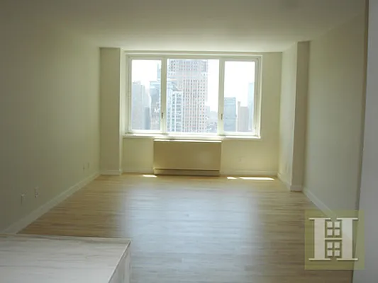 Rented by Halstead Real Estate | media 55