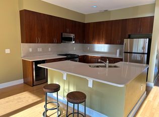 4521 Wornall Rd APT 213, Kansas City, MO 64111