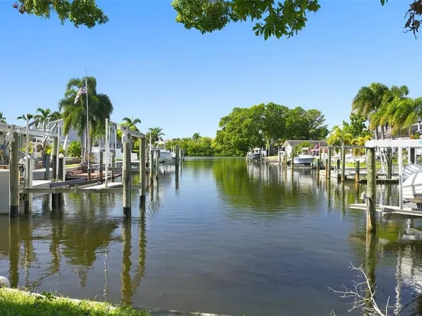 4700 14TH STREET NE, ST PETERSBURG, FL 33703