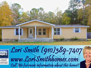 121 Quail Point Dr, Hubert, NC 28539