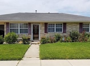 2424 Paul St, Meraux, LA 70075