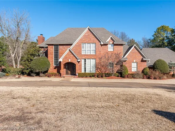 6911 S Q Ct, Fort Smith, AR 72903