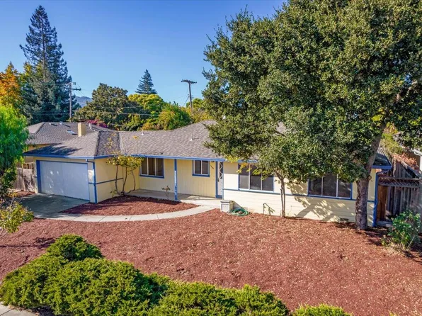 1686 Columbia Dr, Mountain View, CA 94040