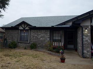 517 Clover Dr, Saginaw, TX 76179