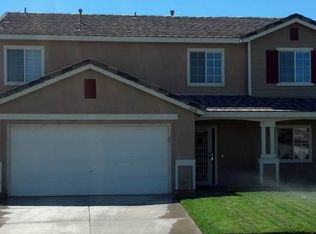 1548 W Holguin St, Lancaster, CA 93534