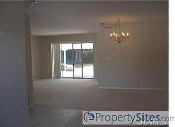 4th image of 370 Franklin Ave