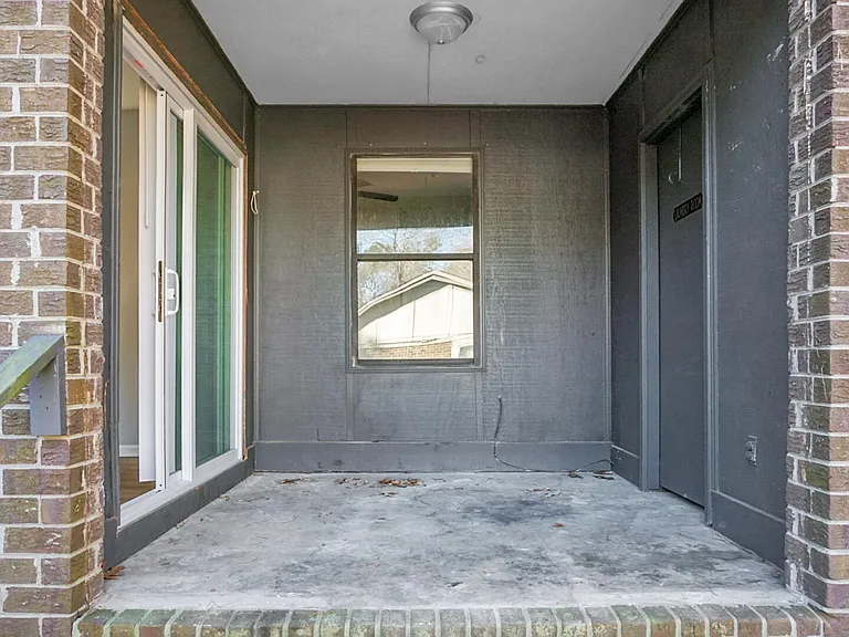 158 Hummingbird Ave #B — Photo 27