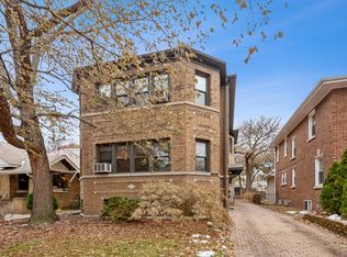 1029 Dobson St #2, Evanston, IL 60202
