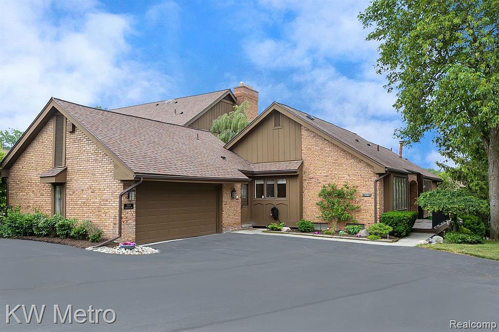 1869 Chipping Way, Bloomfield Hills, MI 48302 Zillow
