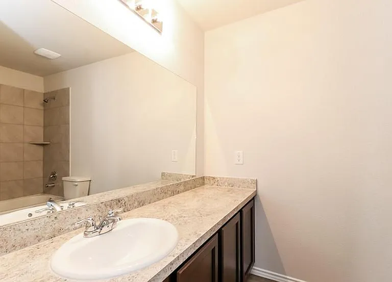 2743 Madison Ct — Photo 13