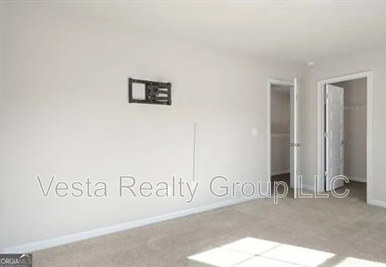 121 Lexington Place Dr — Photo 18