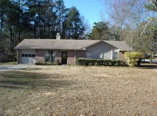 3475 Estes Park Dr, Snellville, GA 30039