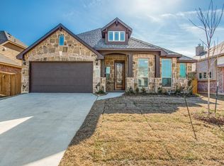 510 Lily St, Crowley, TX 76036