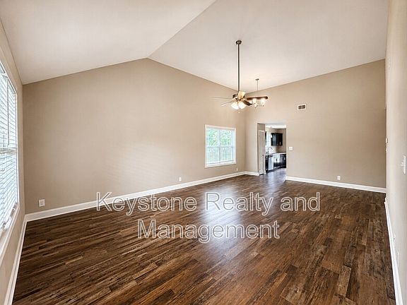 2nd image of 210 Alabama Ave