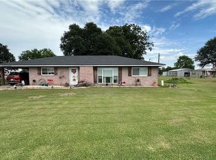 811 Schexnyder Rd, Mansura, LA 71350
