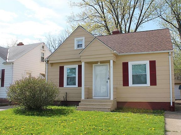 3rd image of 5562 Waterbury Ave