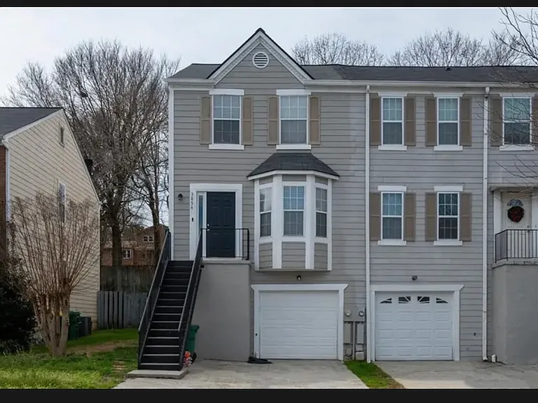 3854 Meadow Creek Dr — Photo 1